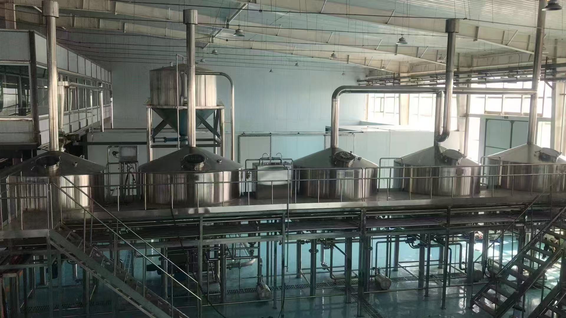 阿尔山精酿啤酒设备厂—精酿啤酒设备主要生产工艺与核心技术